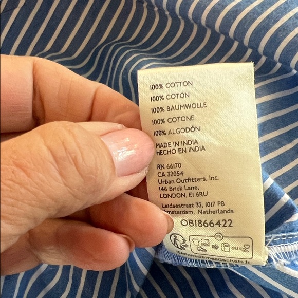 Pilcro Reworked mixed stripe buttondown Blue and White Striped Shirt sz M - Picture 9 of 11